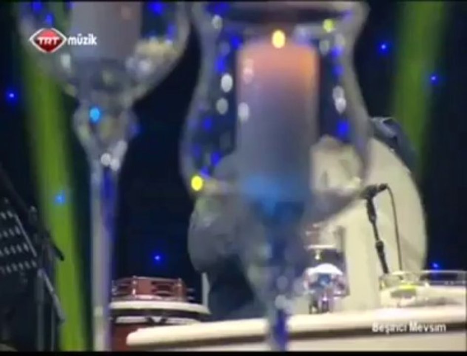 Nilüfer Sarıtaş  - Tevhid