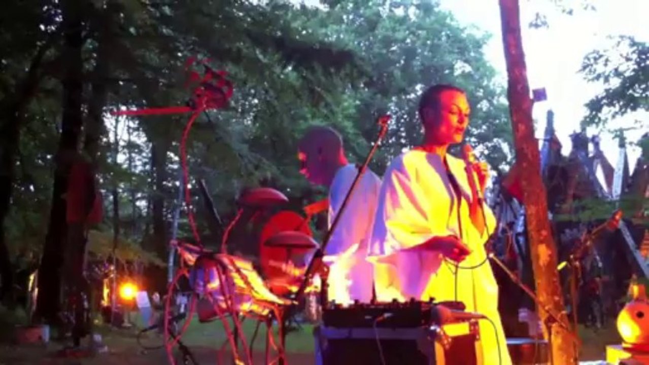 Sculptures musicales contemporaines en Concert chez Jean Linard