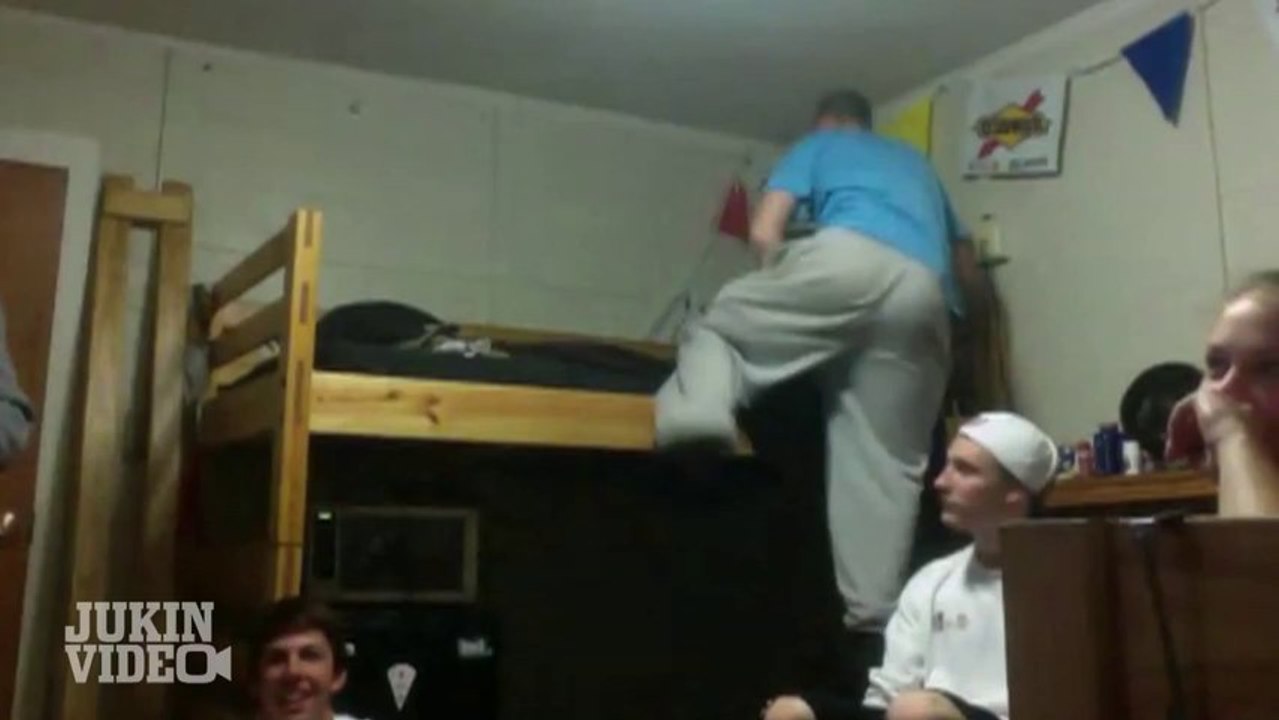 Bunk Bed Dorm Prank!