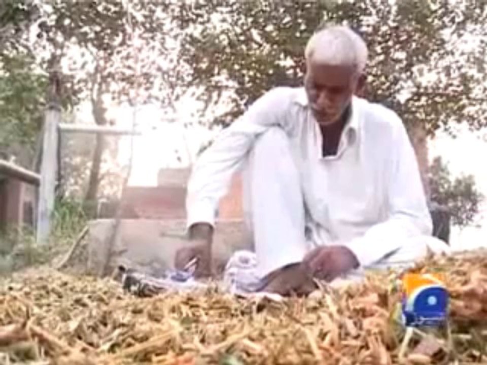 70 YEARs OLD MAN DOING PHD IN GUJRANWALA