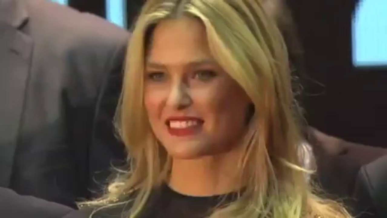 Adriana Lima chez Desigual