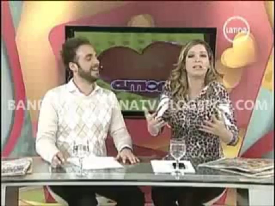 AMOR AMOR AMOR 13-06-2012 BLOOPER