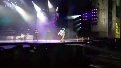 Timbaland fait renaître Michael Jackson