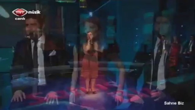 01 serpil sarı halay potpuri 07.02.2013 sahne biz