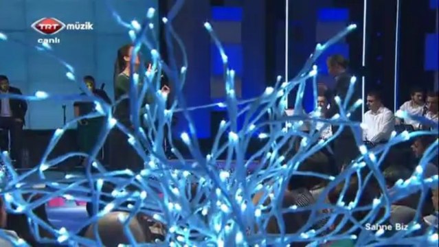 03 serpil sarı uzun ince bir yoldayım 14.02.2013 sahne biz