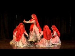 Mesmerizing Kathak performance by Classical Dance Troupe