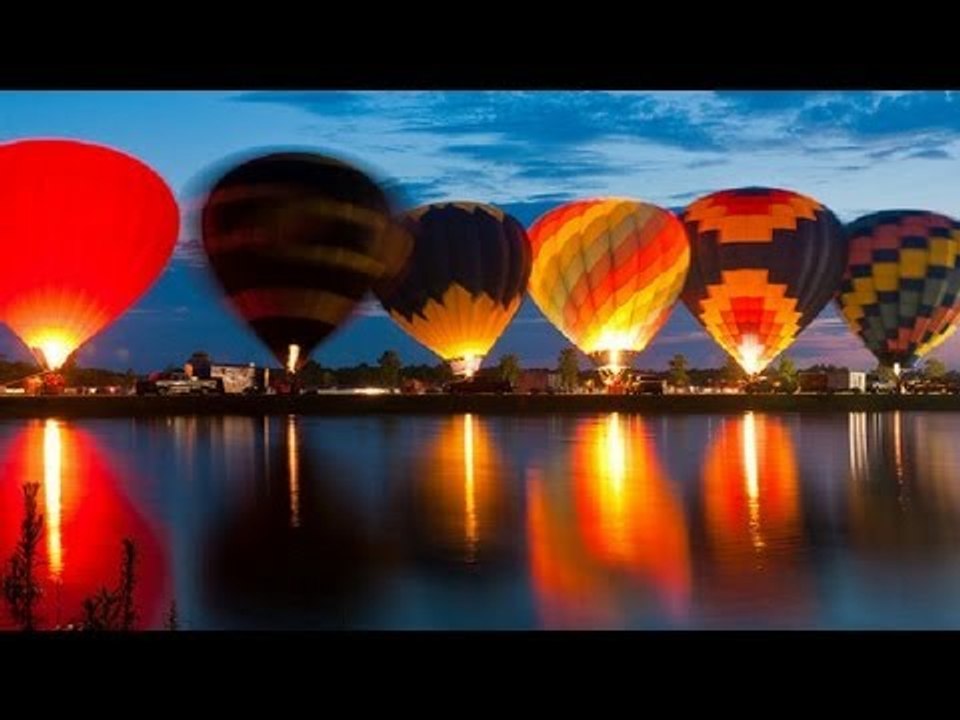 Hot air balloon pilot dies during Canadian festival
