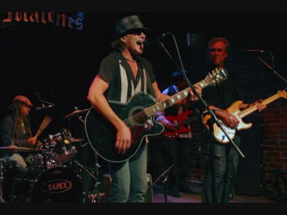 I Wanna be Your Rock © Charles Locke (Govatsos) Charles Locke and the Keys