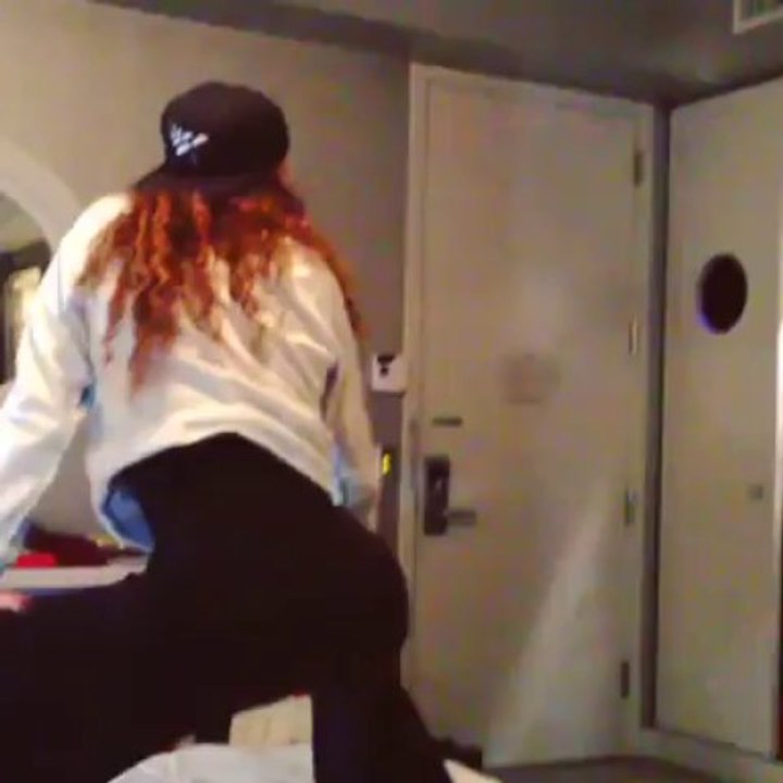 Skylar Diggins Twerk