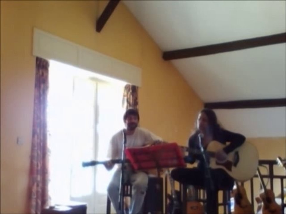 LES COPAINS D'ABORD - MILA & JU