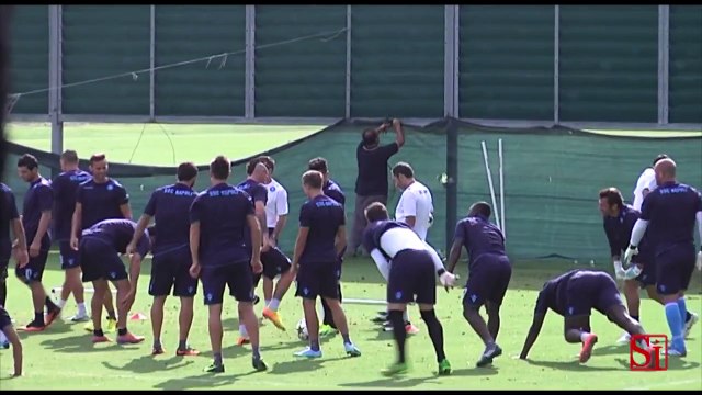 Napoli - Gli azzurri cercano il riscatto contro il Genoa (27.09.13)