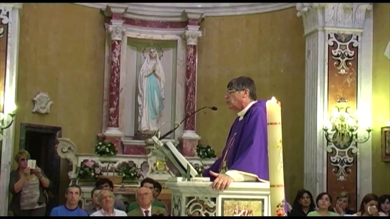 Carinaro (CE) - I funerali di Marianna, l'omelia di Don Patriciello (27.09.13)