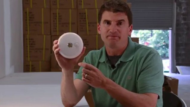 Battery-Operated IndoorOutdoor Motion-Sensing LED Ceiling Light, White P2