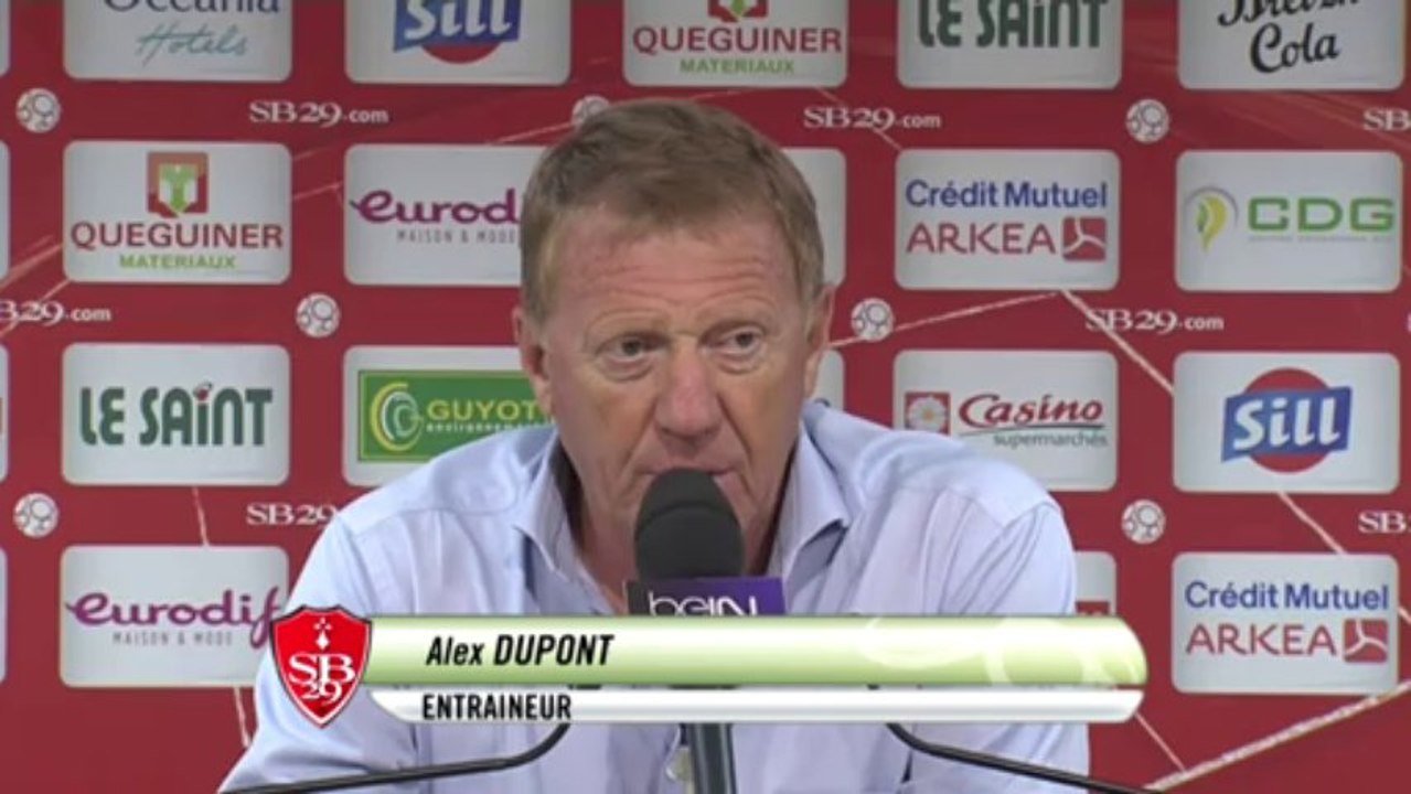 Conférence de presse Stade Brestois 29 - US Créteil (1-2) : Alex  DUPONT (SB29) - Jean-Luc VASSEUR (USCL) - 2013/2014