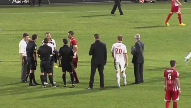 Nîmes Olympique (NIMES) - Clermont Foot (CF63) Le résumé du match (9ème journée) - 2013/2014