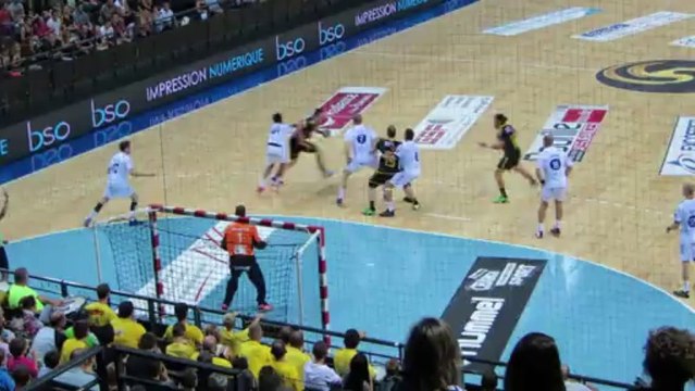 Bertrand Gille demi centre - Chambéry vs Dijon - 28/09/2013