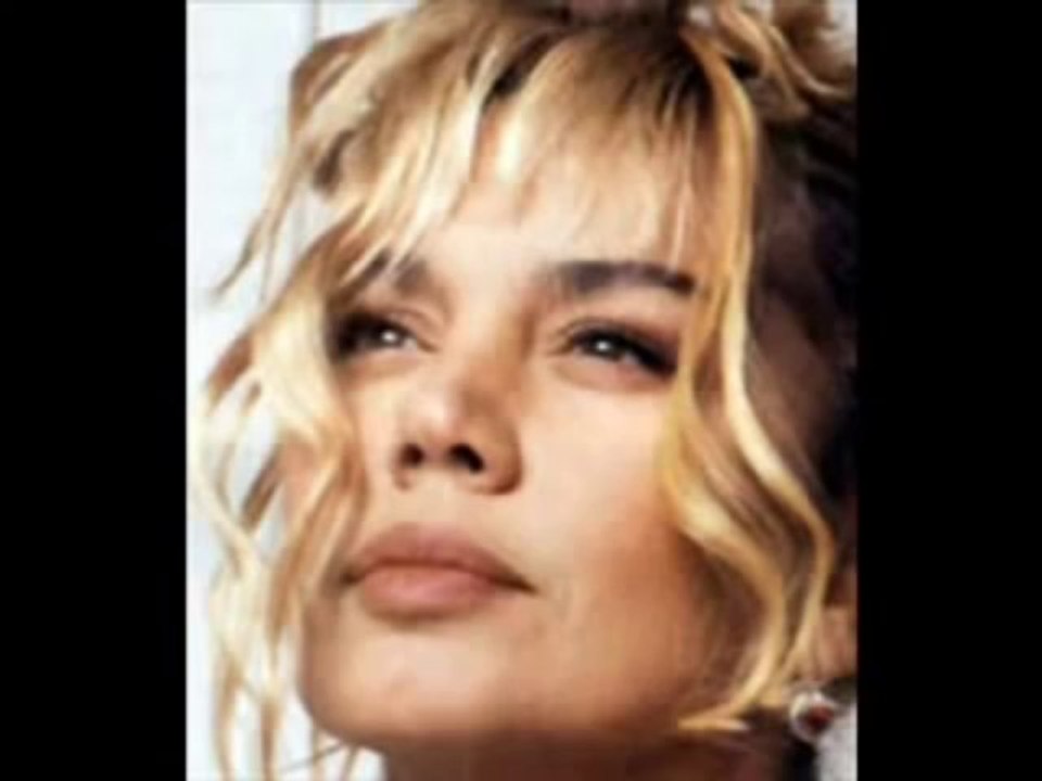 -kaliteses  ibrahim tetlıses gülşen  Sezen Aksu gidiyorum kokun hala  üzerimde seslikalite kaliteses