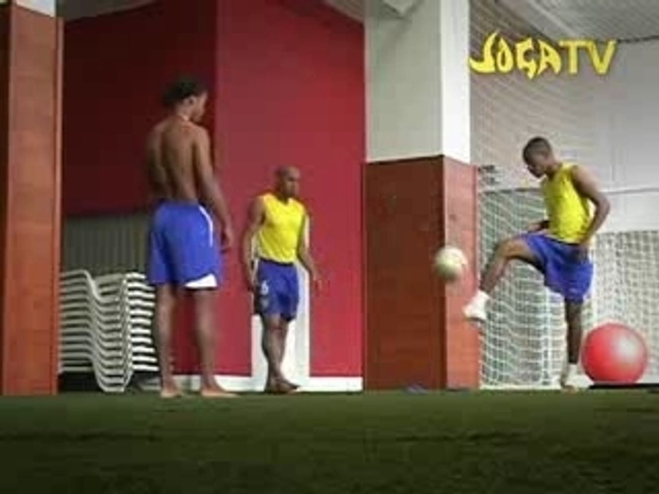 3 Brasilians