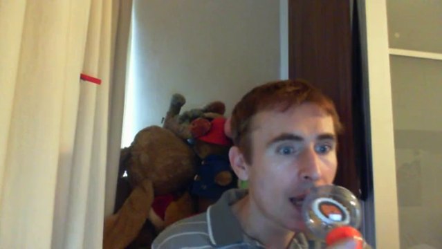 Wiwi égratigne j'fais mon job à plein temps de Busta Flex