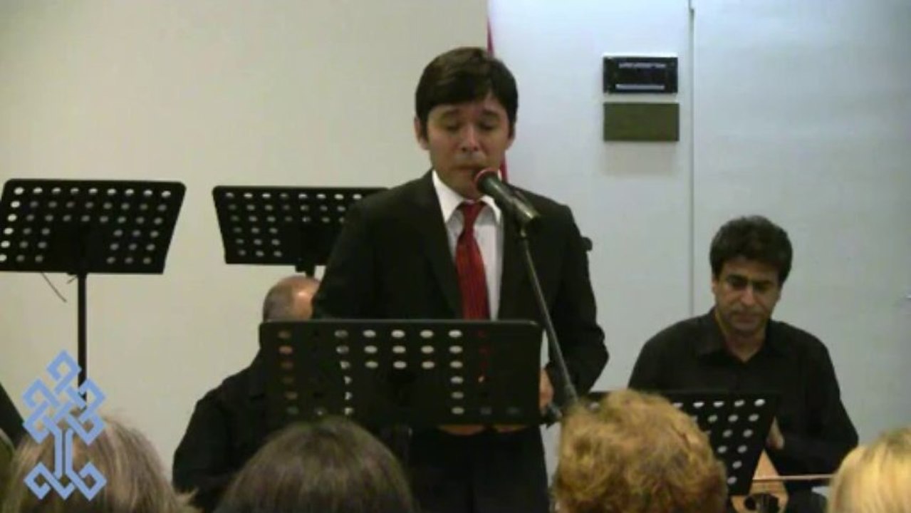 Alper Ayorak-Sonbaharın bizi daldırdığı rüya gecici