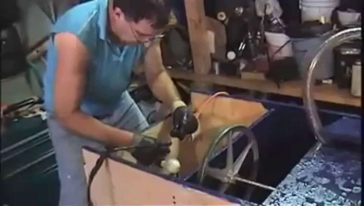 Selfrunning waterwheel generator