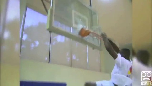 Backboard Breaking Dunks [Awesome sport Compilation]