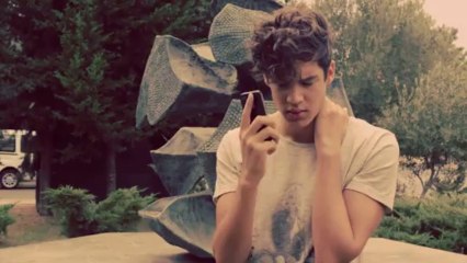 Mixalis Xatzigiannis - Kati Dynato ( 2013 Official Music Video)