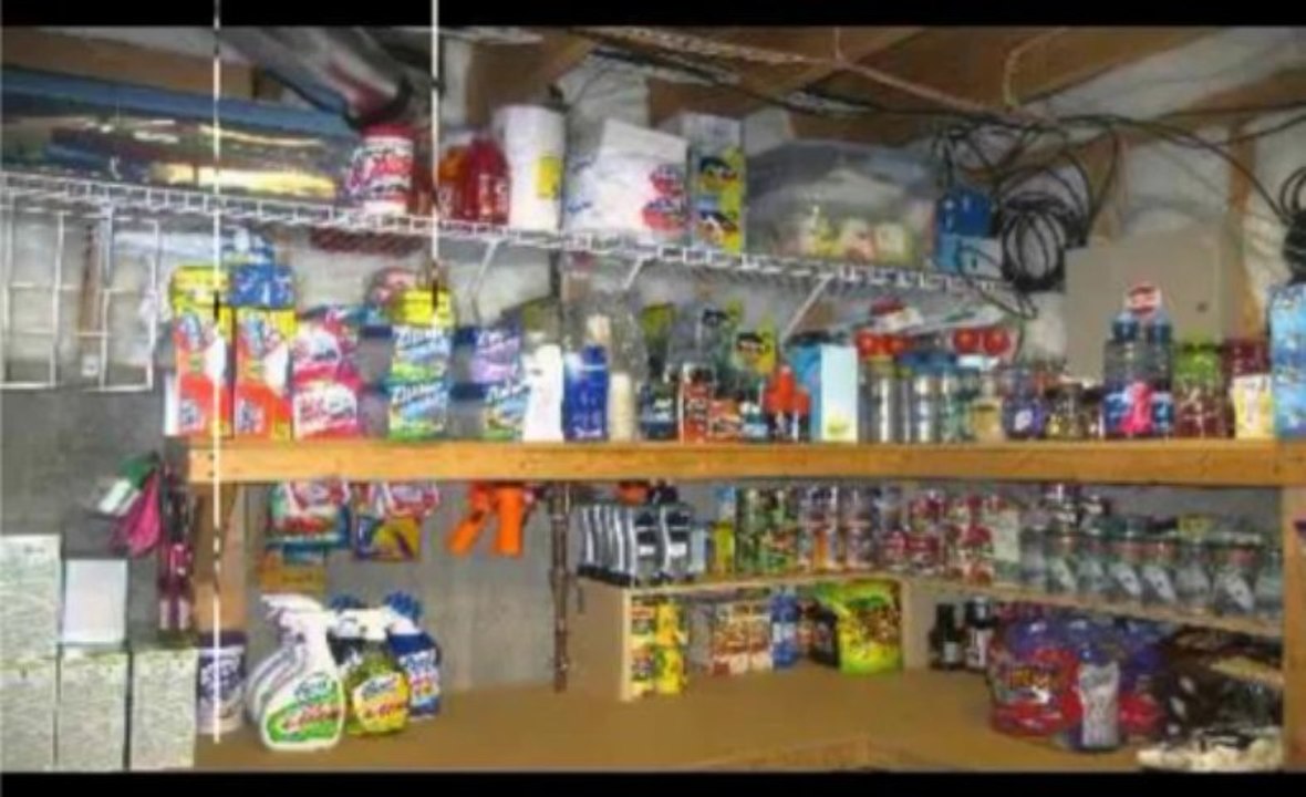 "Sold Out After Crisis" Survival Skills - Essential Book for Survival in natural disaster or war