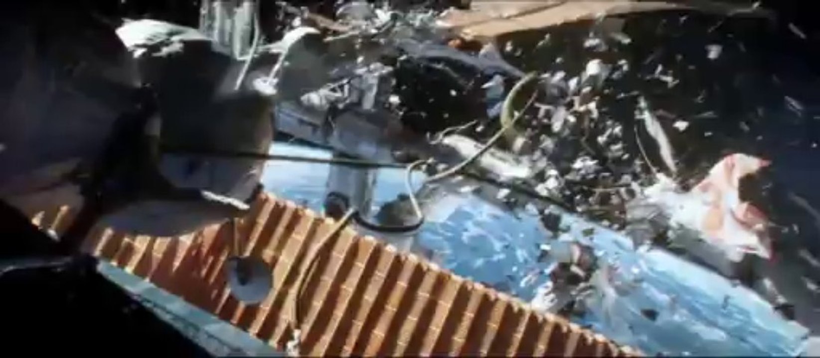 GRAVITY - Extrait #1 [VO|HD720p]