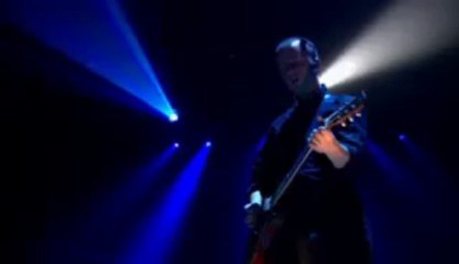 SIGNAL TO NOICE - Nusrat Fateh Ali Khan and Peter Gabriel