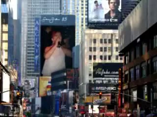 Esra İçöz ~ Şarap Mahzende Yıllanır.