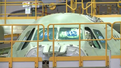 La France reçoit le premier A400M, avion militaire ultra-moderne