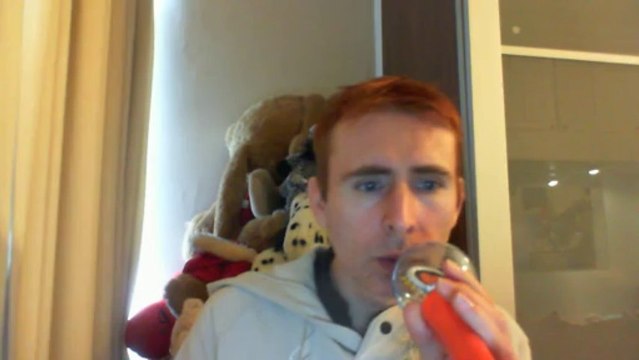 Wiwi égratigne mon coeur qui penche de Tom Poisson & Sanseverino