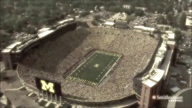 La vidéo de proposition de mariage du siècle!! Michigan College Marching Band!!
