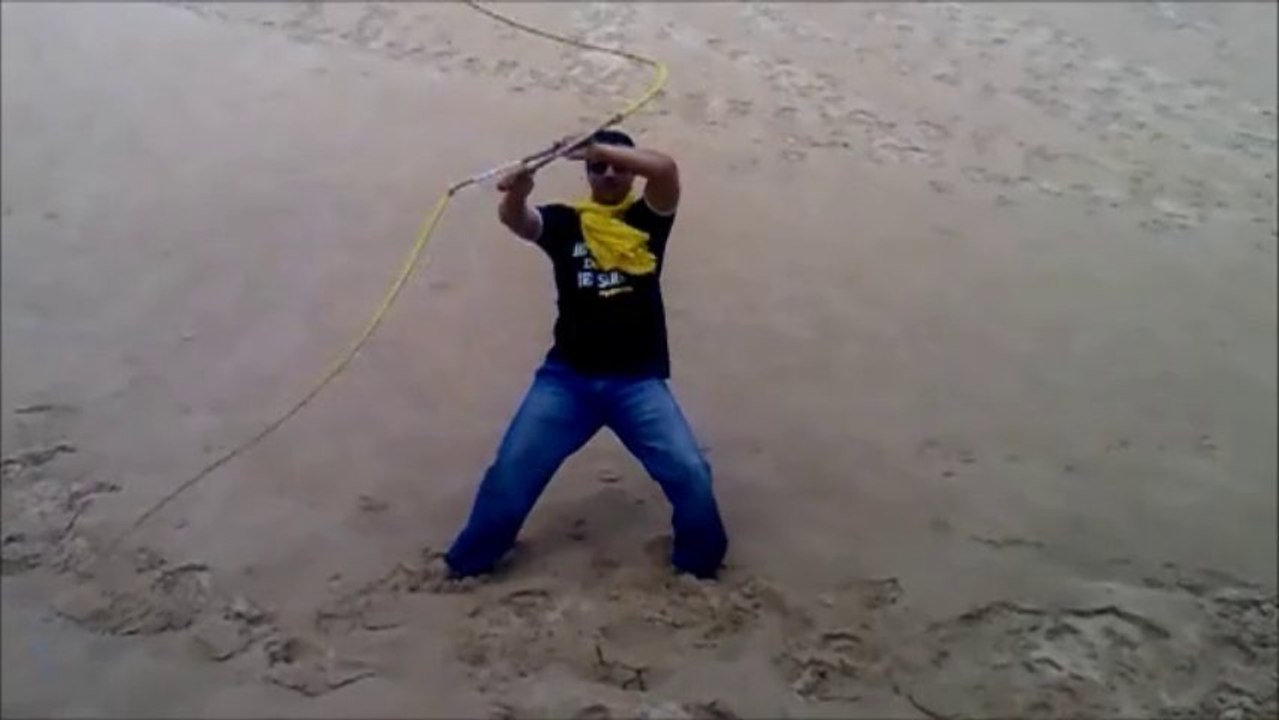 Whipcracking Arcachon 2013: Docwhip dans les Dunes du Pyla