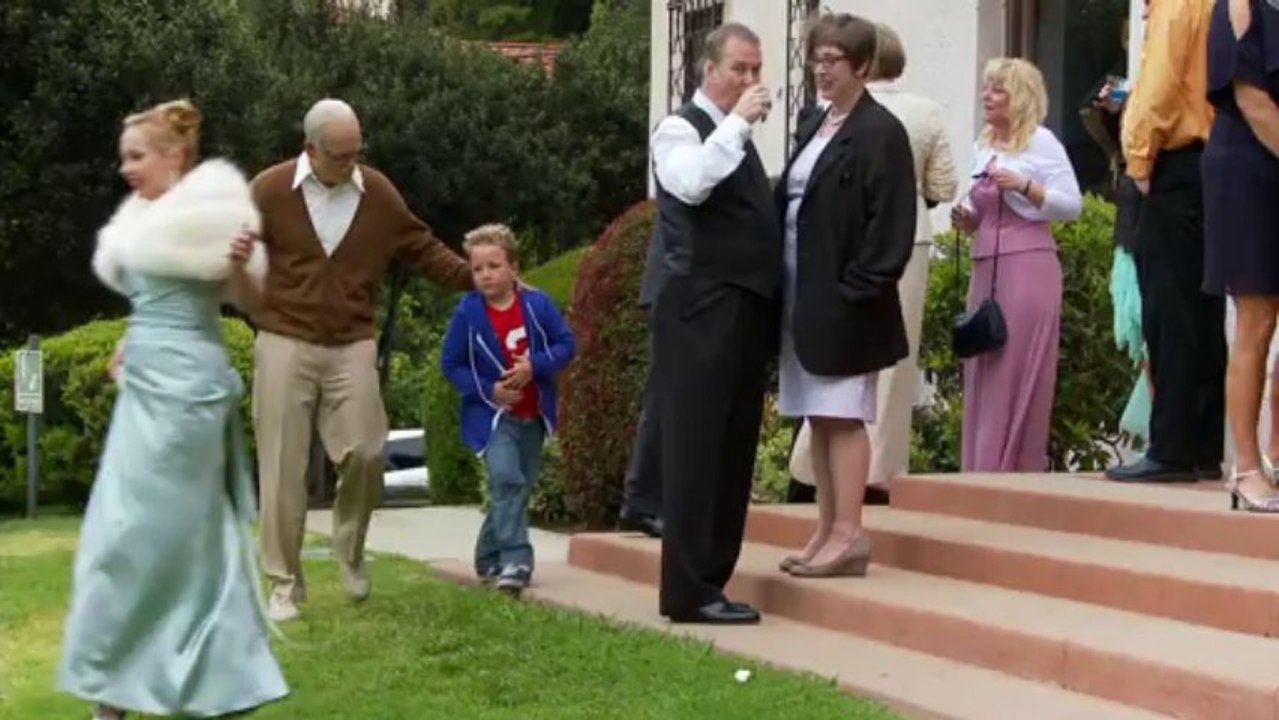Jackass Presents - Bad Grandpa - Bad Influence TV Spot [VO|HD1080p]