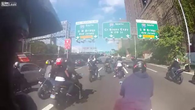 Range Rover Runs Over Bikers in NYC (Original) HD