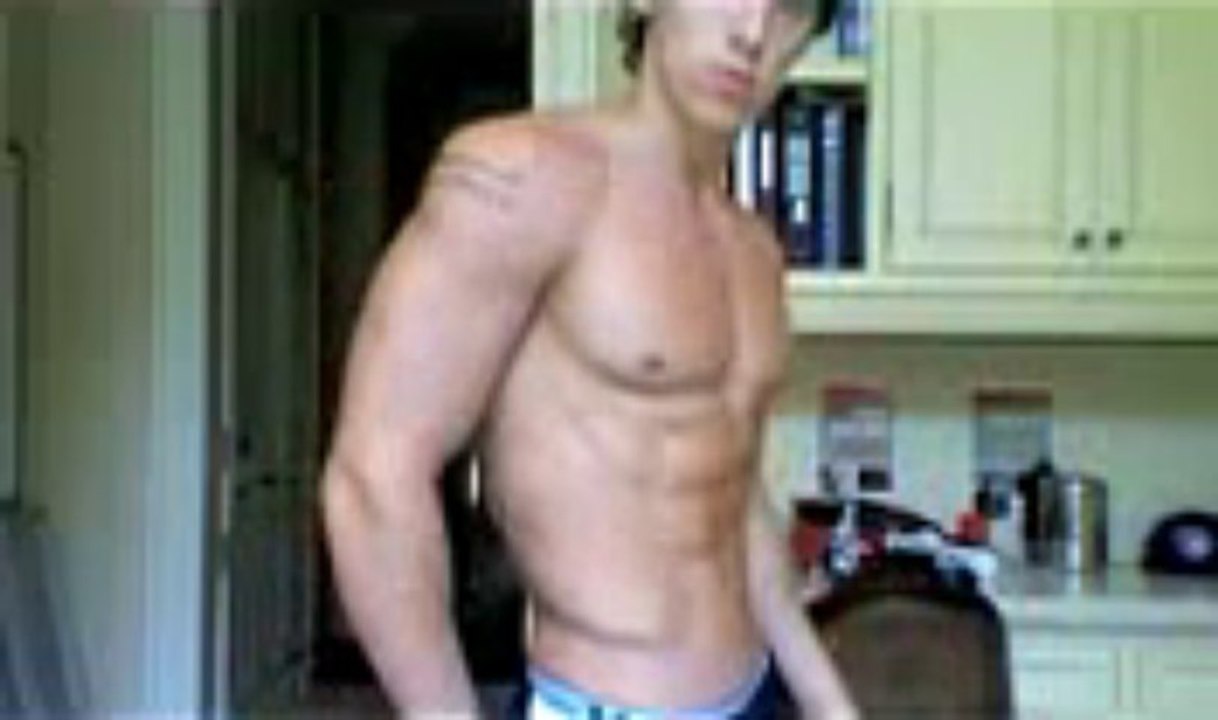 The Shrink Wrap Effect - Visual Impact Muscle Building Technique  bodybuildingadvise