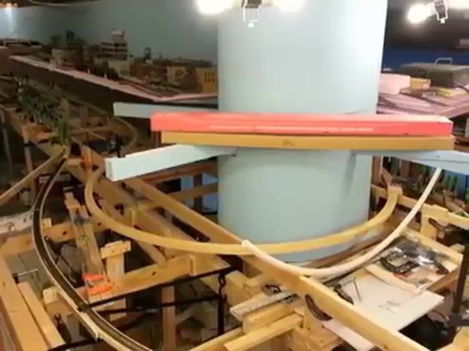 Model Trains for Beginners - Model Railway Layouts