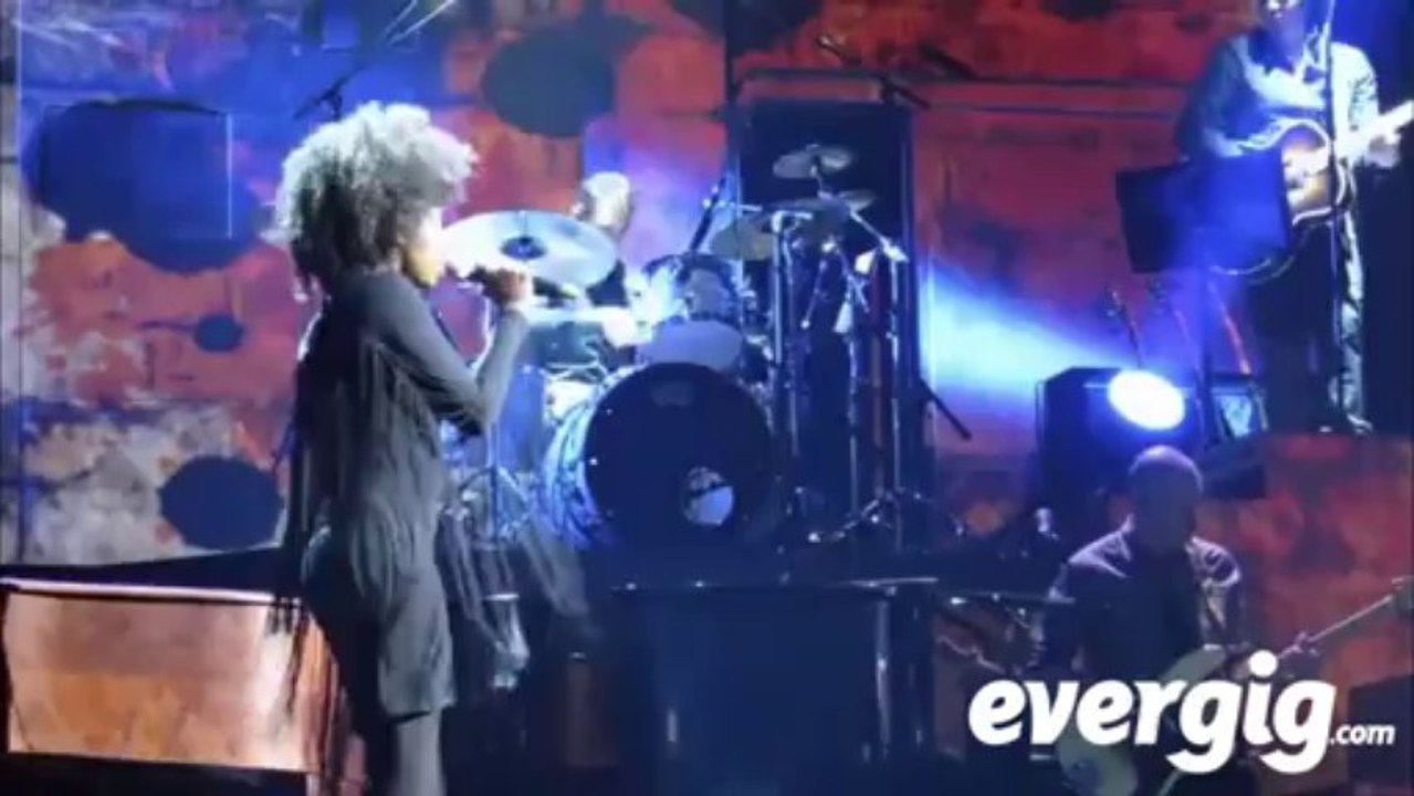 Alain Chamfort - "Souris puisque c'est grave" - Concert Evergig
