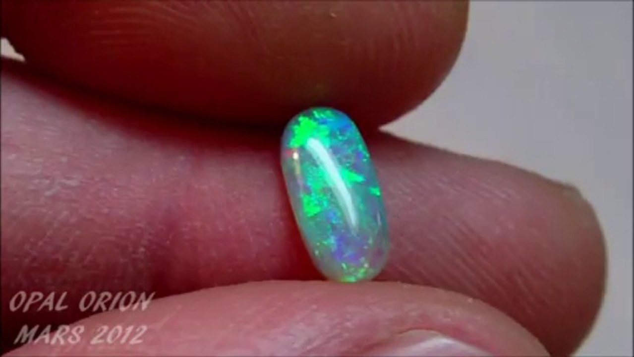 OC652 - OPAL ORION - OPALE NOIRE L. RIDGE AUSTRALIE