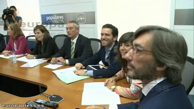Sáenz de Santamaría en reunión del PP vasco