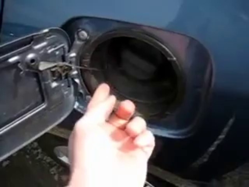 Toyota Bellta 2008 года
