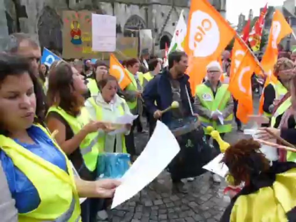 Manifestation des agents communaux à Quimper
