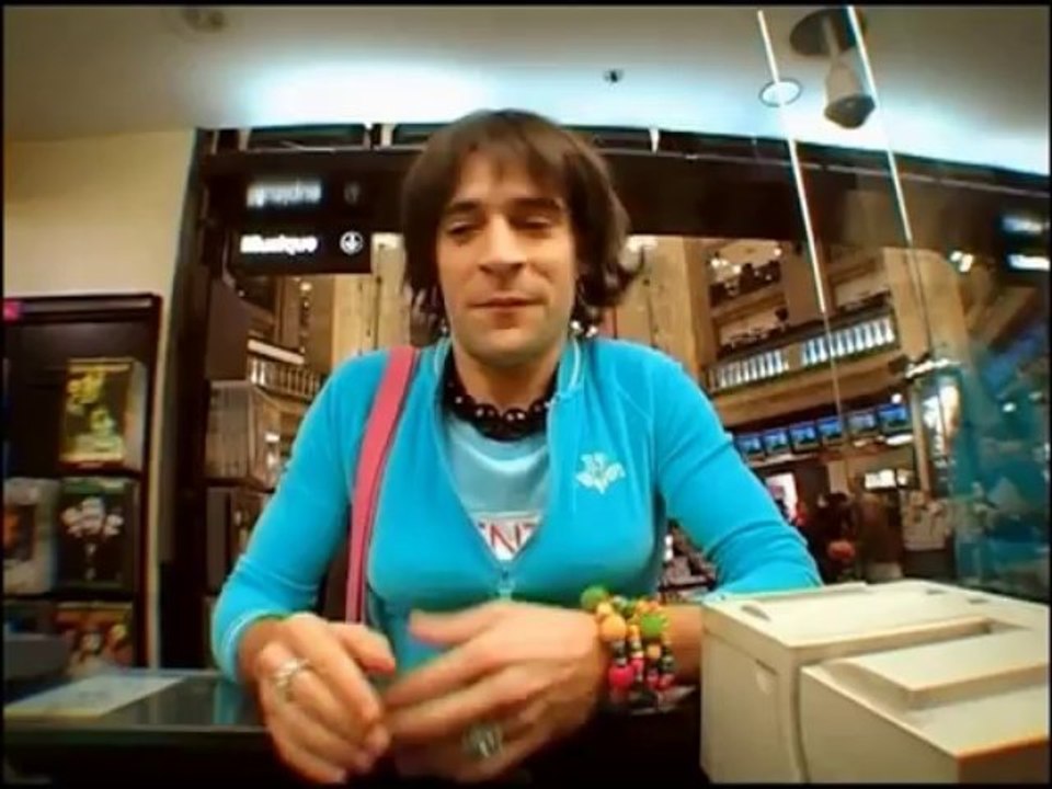 Samantha Oups ! Samantha au grand magasin (partie 2)