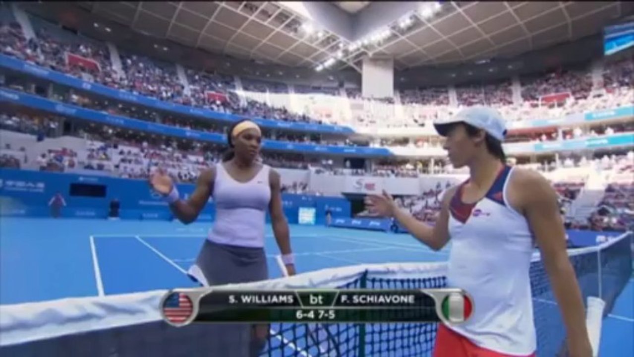 Peking: Serena mit viel Mühe gegen Schiavone