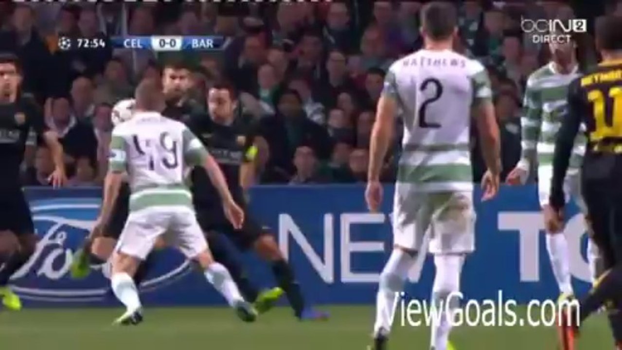 ViewGoals.com -  Victor Valdes amazing save vs Celtic