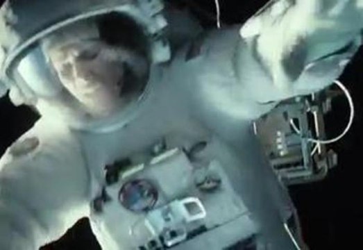 Cuaron's ‘Gravity' To Make Bank At Box Office, But Is It Realistic?