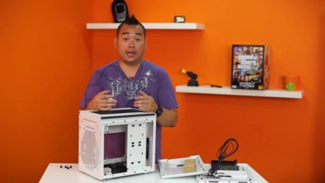 BitFenix Phenom Micro ATX and Phenom Mini ITX - Unpacked