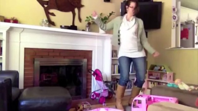 Housewife Decides to Leave Her Job in Hilarious 'I Quit' Parody